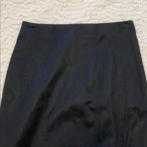 H&M Black Skirt - Picture 3 of 3